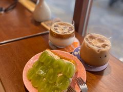 -C.Y Cafe