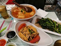 海南鸡-滕记星发餐室·新加坡菜(巨鹿路店)