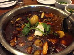 -佘记全家福芋儿鸡(向阳街总店)