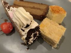 -东方红海鲜百汇(国际大厦店)