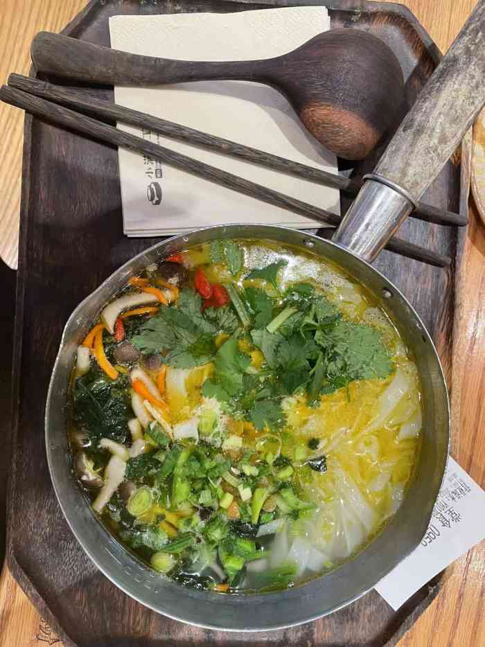 小满手工粉(星游城店)-"晚上饿了跑到星游城去找吃的～看到这家貌似.