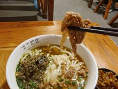 -矮子粉店1985·长沙米粉(湘春路店)