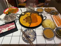 -旧街市鲜货老火锅(大光路店)