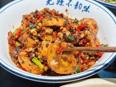 -笨豆腐居民楼菜馆•江西小炒(天津开发区店)