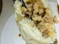 -红灯笼大酒楼(通湖路店)