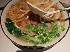 -鑫花溪牛肉米粉(凤凰街创始总店)