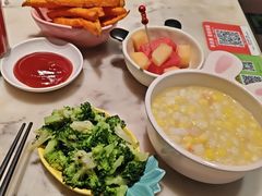 -汤城小厨•粤菜•靓汤(西直门凯德MALL店)