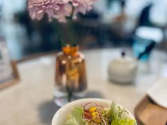 凤尾虾牛油果沙拉-WOKKA by艮上(中海环宇荟店)