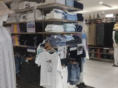 -优衣库(北京万柳华联购物中心店)