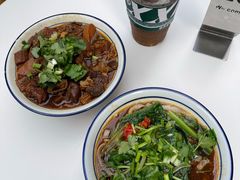 -CowCow其其·牛杂咖啡公司(六运店)