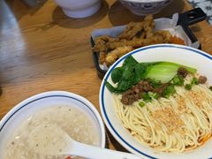 -蓉李记成都名小吃(太原龙湖万达店)