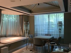 -浅深(世茂滨江精品店)