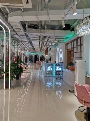 点击看大图 -BULB STUDIO 巴柏明星发型工作室