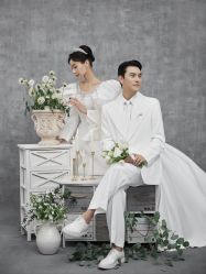 -角色婚纱摄影(中心店)