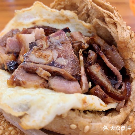 还记得老北京烧饼夹肘子(汉王路店)