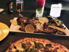 -Sala Thai Restaurant