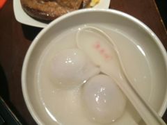芝麻汤圆-东泰祥生煎馆(陕西南路店)