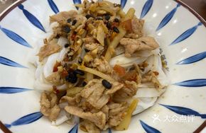 Old Friend Pork Dry Noodle Mix