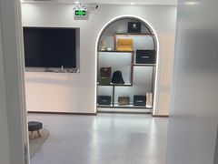 -聚云奢二手奢侈品黄金手表包包回收·中古店(三里屯总店)