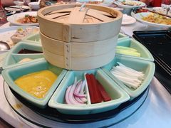 鸭饼小料-羲和雅苑•北京烤鸭(平安国际金融中心店)