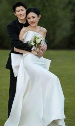 点击看大图 -挪娅婚纱摄影皇家会所