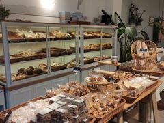 面包甜点陈列柜-玥儿弯弯手作烘焙(中海国际社区御城店)