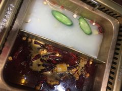 -东巴婆婆云南鱼豆花火锅(大东门店)