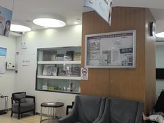 -雅悦齿科(顾村公园店)