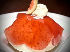 -VERIE BAKEHOUSE