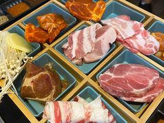 -烤路里·韩国品质自助烤肉(石路天虹4号店)