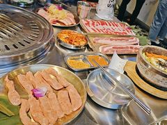 -哈哈碳都·牛肋条无限自助烤肉(宝龙店)