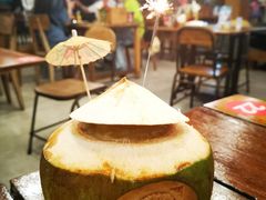椰林飘香-Naughty Nuri’s Phuket