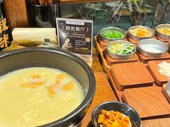 -银米·云南传统过桥米线(双廊黑金冠店)