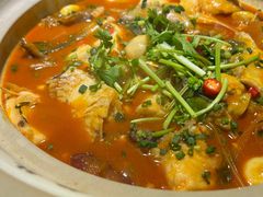 -魏铭鱼头捞饭(晋阳路店)