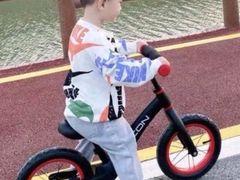 -八爪矩阵极限运动馆·儿童平衡车·感统训练(南海子公园校区)