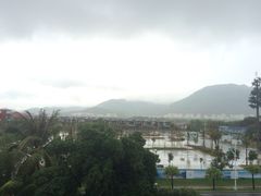 -三亚湾海居铂尔曼度假酒店