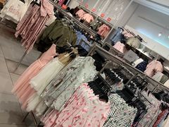 -H&M(华润万象城店)