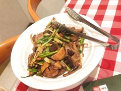 橄榄油炒三种蘑菇-西贝(金桥店)