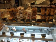 -BONBON BAKERY