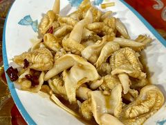 -崴海渔村(虹梅路店)