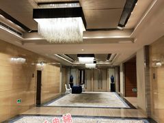 -唐拉雅秀酒店-西锦汇空中BBQ·思创餐厅