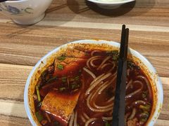 -老字号杨坡红油米线腊汁肉夹馍(东四道巷店)
