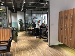 -Mentor Hair Salon