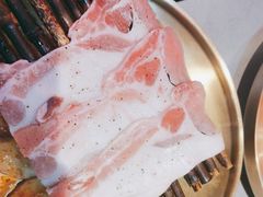 -轻烧烤肉(光谷步行街店)
