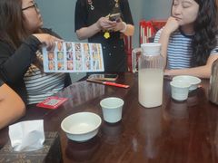-蓝田九大碗民俗食府(蓝田店)