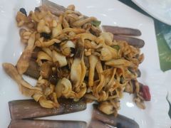 圣子-喜相逢海鲜美食城(五邑平价农副产品批发市场店)