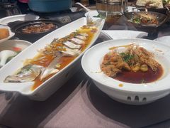 -香山湖家家宴(中山陵店)