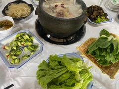 -鲁朗纳麦石锅鸡庄园