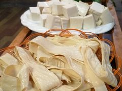 -抚仙湖生态石锅鱼野生菌(告庄店)