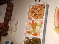 -荷塘秋月·本帮江浙菜(国权路店)